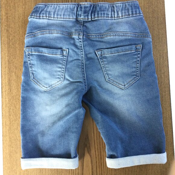 Bundle: Girls' Denim Shorts with Lace & Folded Hem – Size 8 - Picture 3 of 5